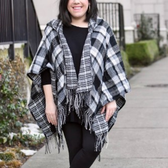 Simply Noelle Flannel Hooded Poncho 
